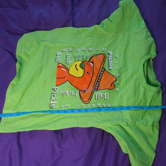 bigd0gg Pickle Apparel Co. featuring inBetweeners NFT #2340 Size S T-Shirt - Picture 12 of 13